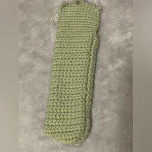 handmade crochet pencil case without button